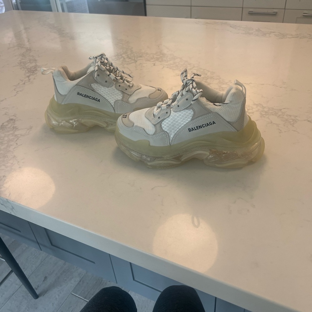 Balenciaga Off-White and Beige Sneakers